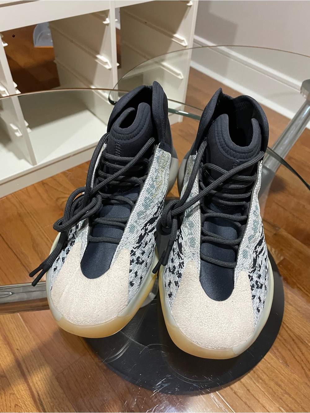 Adidas Yeezy Qntm Black and Cream Sneakers Men US 10